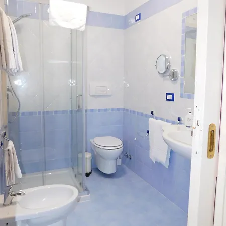 ゲストハウス A' Marina 4*